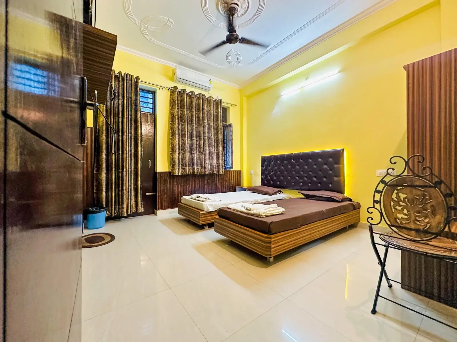 Residential accommodation at 8 Limbs Yoga School in Rishikesh